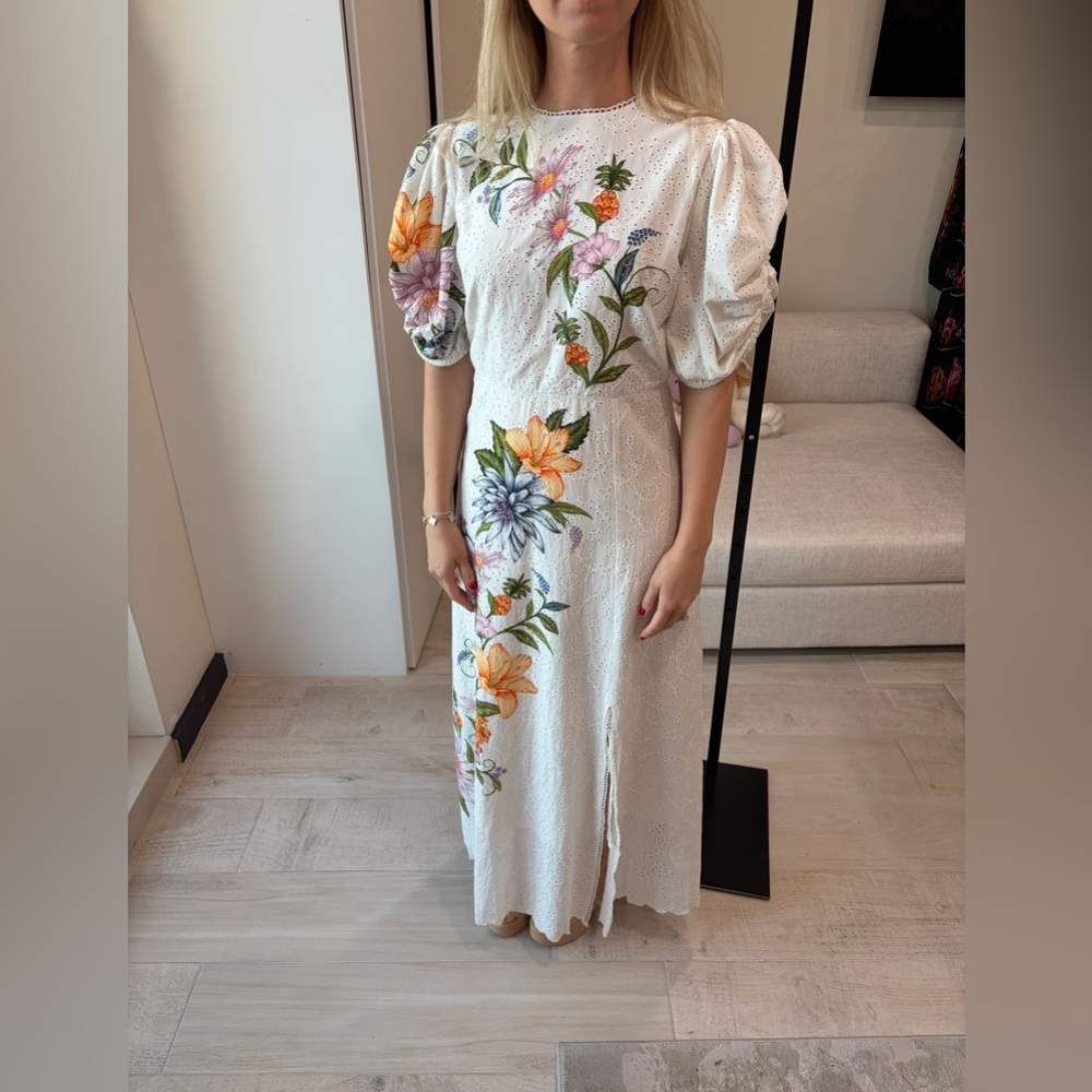 Farm Rio: Floral Embroidered White Dress / Sweet Bloom Dreamscape - Picture 5 of 11